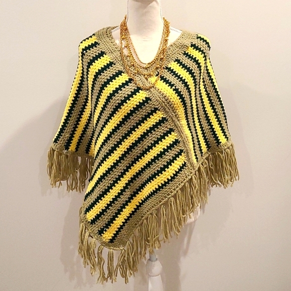 Vintage Hand Croched Vest! Offers Welcomed! - Picture 5 of 5